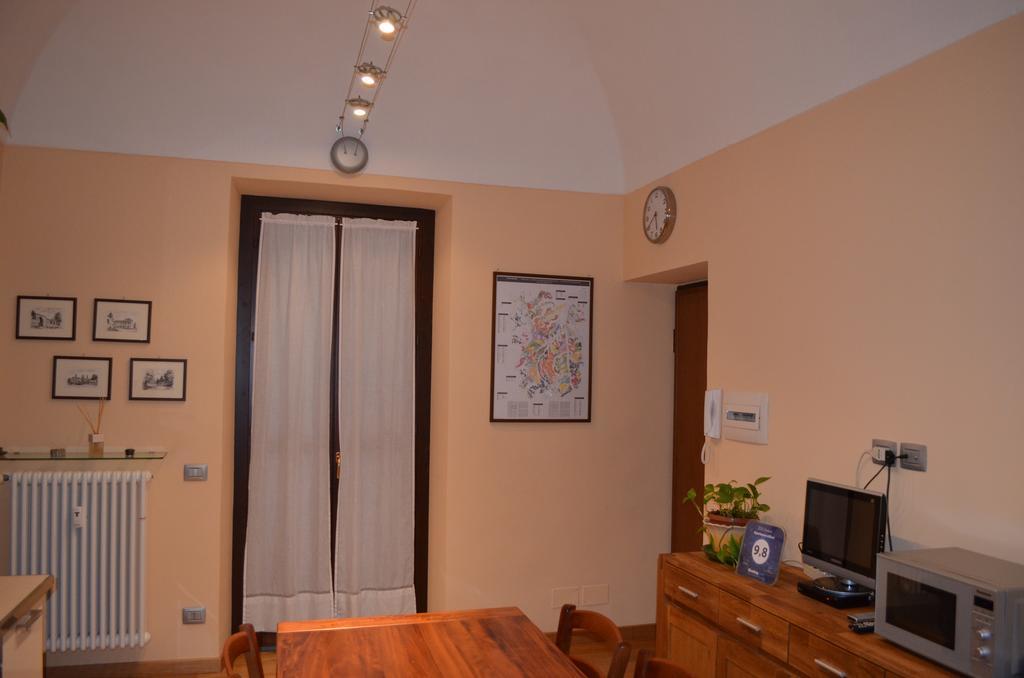 אלבה Apartment Alfieri מראה חיצוני תמונה